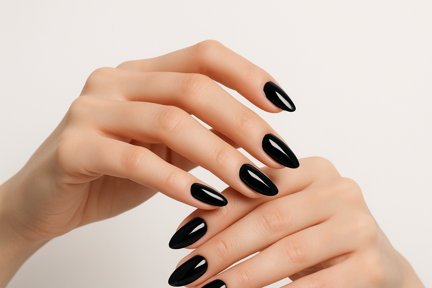 Almond shape press on nails black short on apair os hands