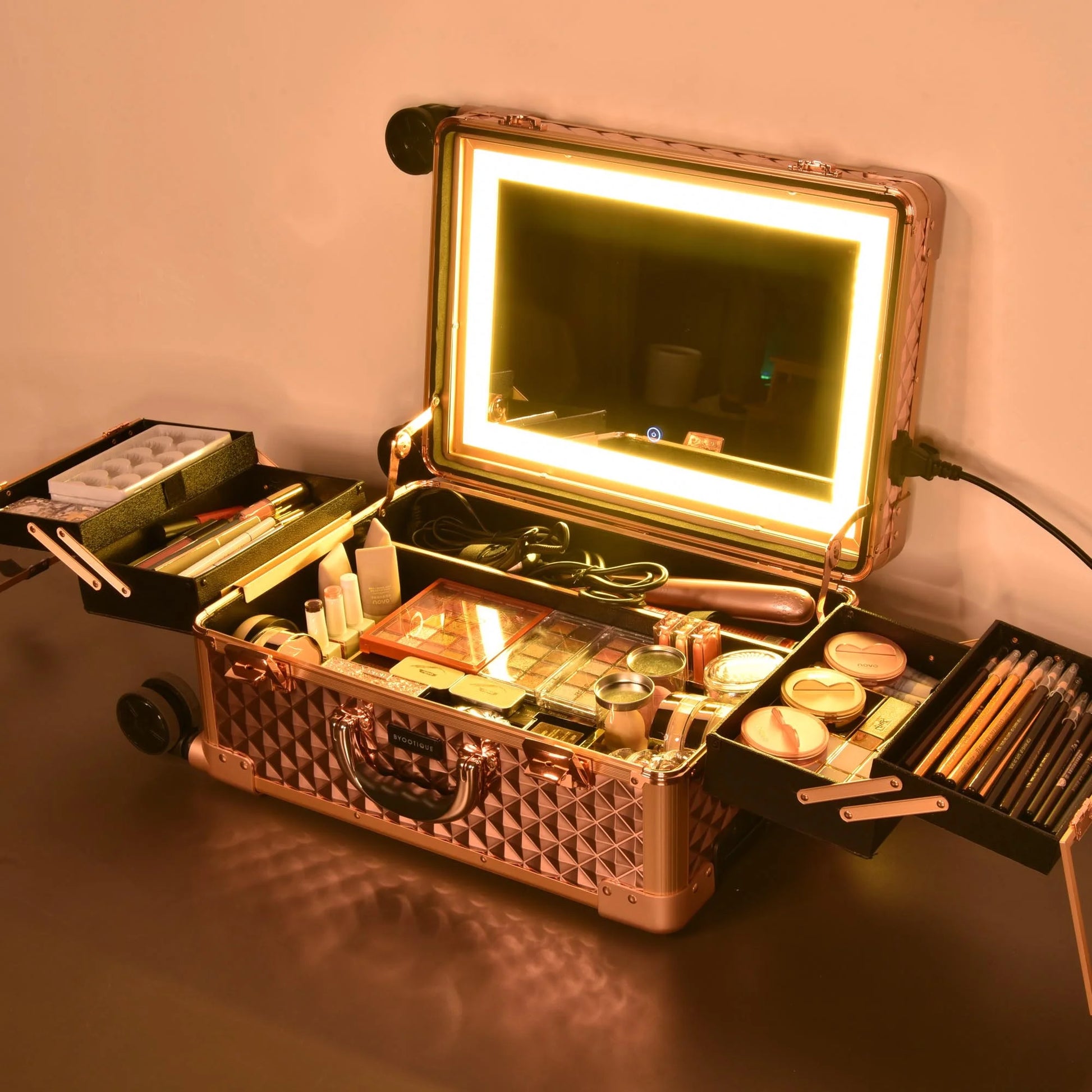 Rolling Makeup Case Mirror LED Lighted 20Inch Adjustable Brightness Extendable Tray for Makeup Artist Travel Studio